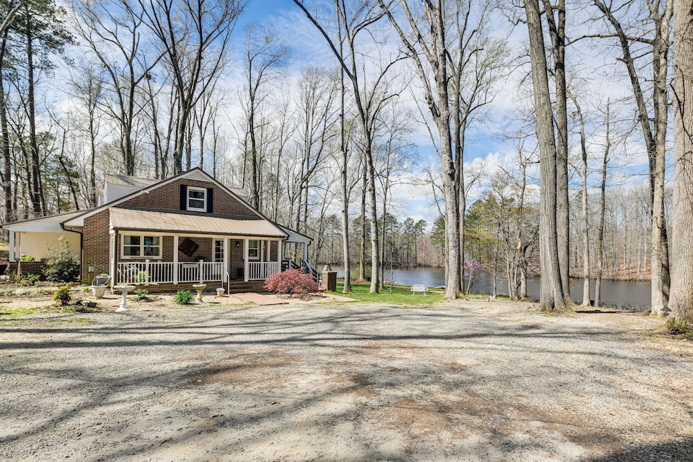 Secluded Home w/ 2-acre Fishing Pond