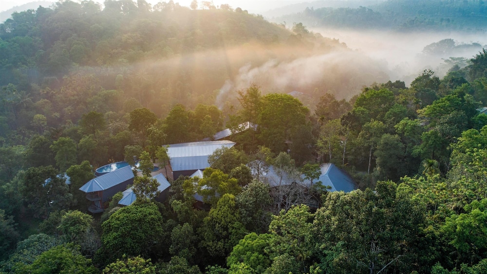 Vyna Hillock Resort and Spa