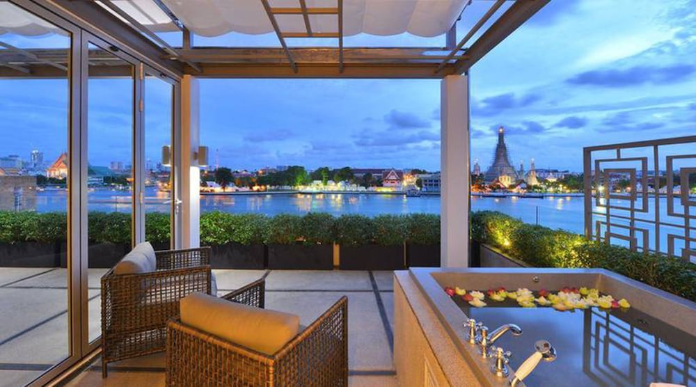Riva Arun Bangkok 6