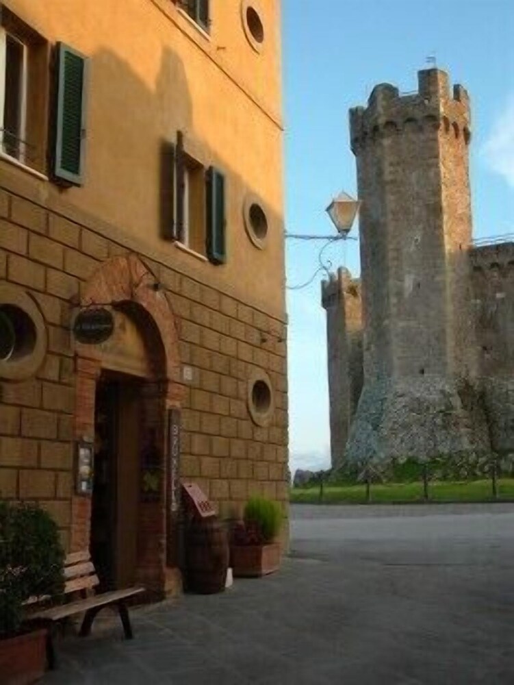 Photo 49