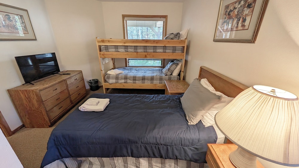 Coyote 7 3 Bedroom Home