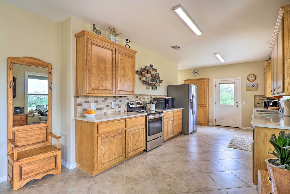 Bertram Ranch Property w/ Acreage Trail Access! - Property Image 28