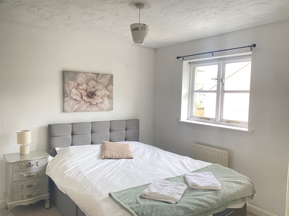 London Dream House - 4 Bedrooms