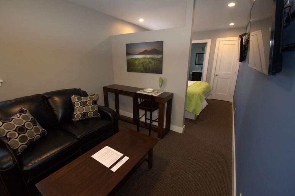 First Avenue Executive Suites