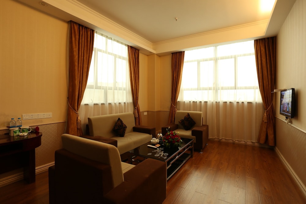 GreenTree Inn Jieyang Municipal Government Express Hotel