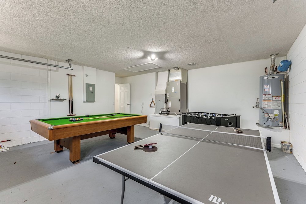 3 Mi to Disney: Family Home w/ Patio & Game Room