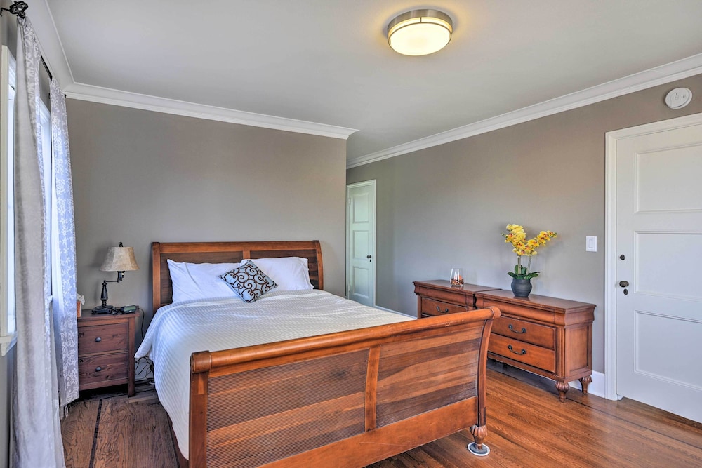 'the Castle' Hacienda Heights Home w/ Patio Pool - Property Image 4