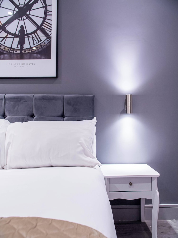 Bolton Road Apartment - Ideal Stay in Bradford