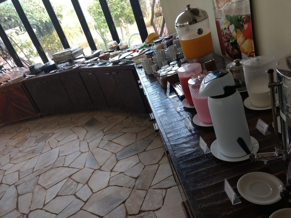 Mirante Praia Hotel