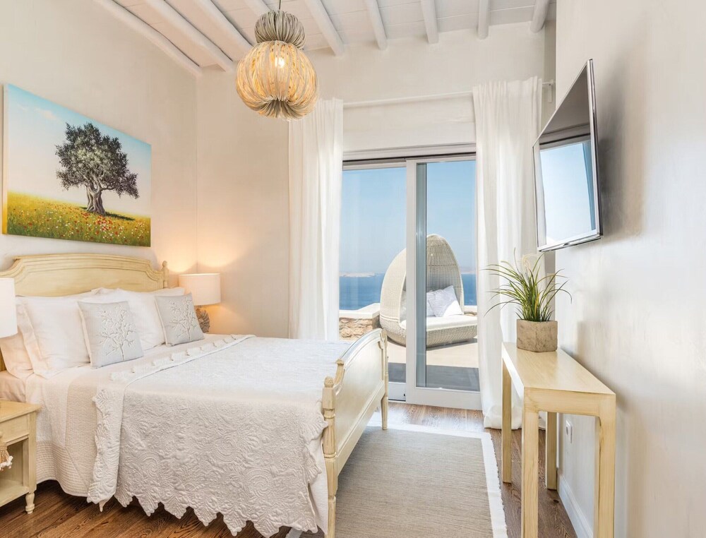 Villa With Views to Delos Island