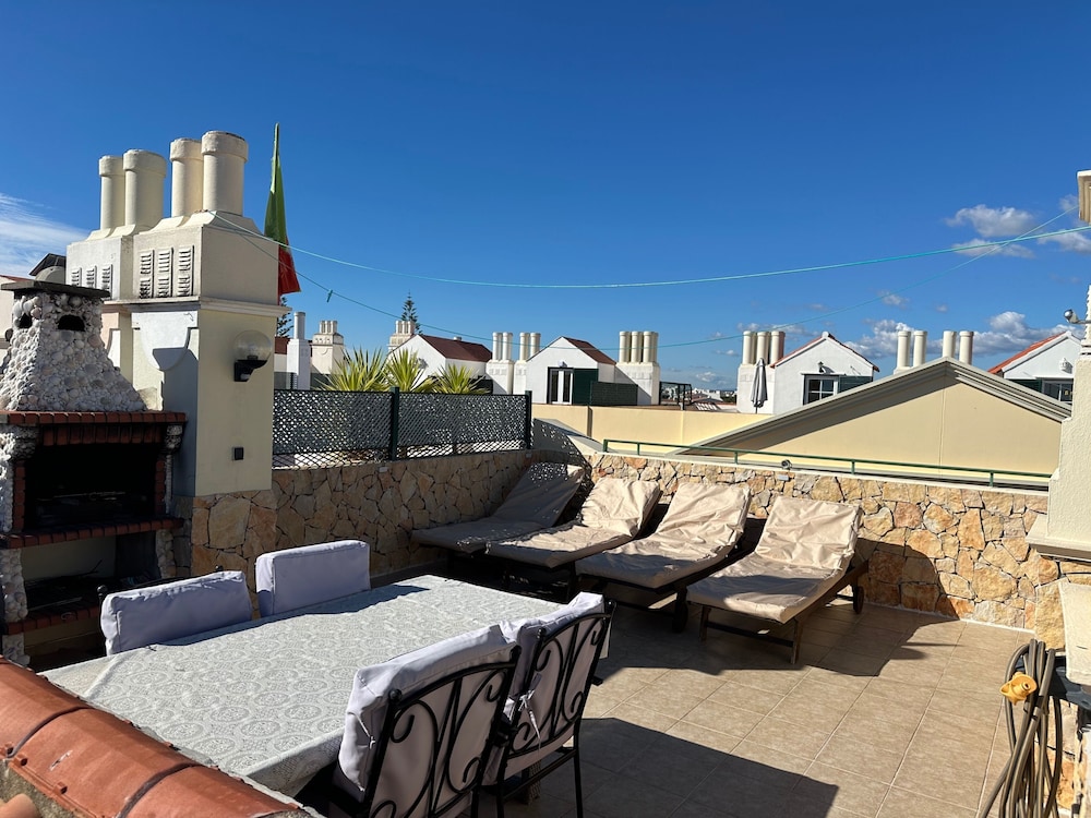 Old Village, Vilamoura Beautiful 3 Bed Townhouse