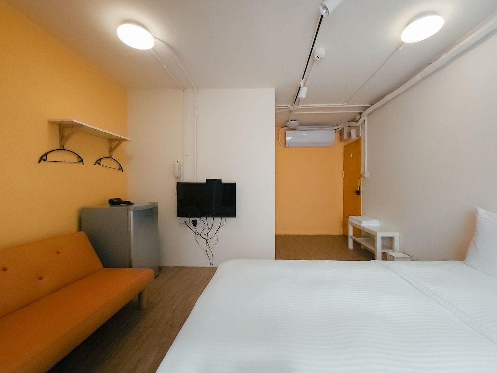 Taipei Inn