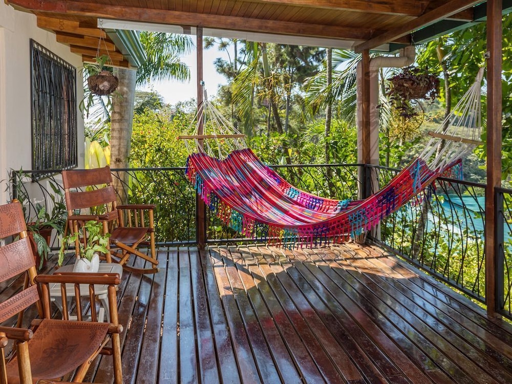 Alta Vista Villas Casas Vacacionales