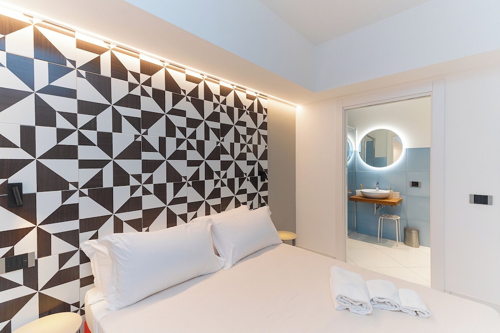 Maiori Suites