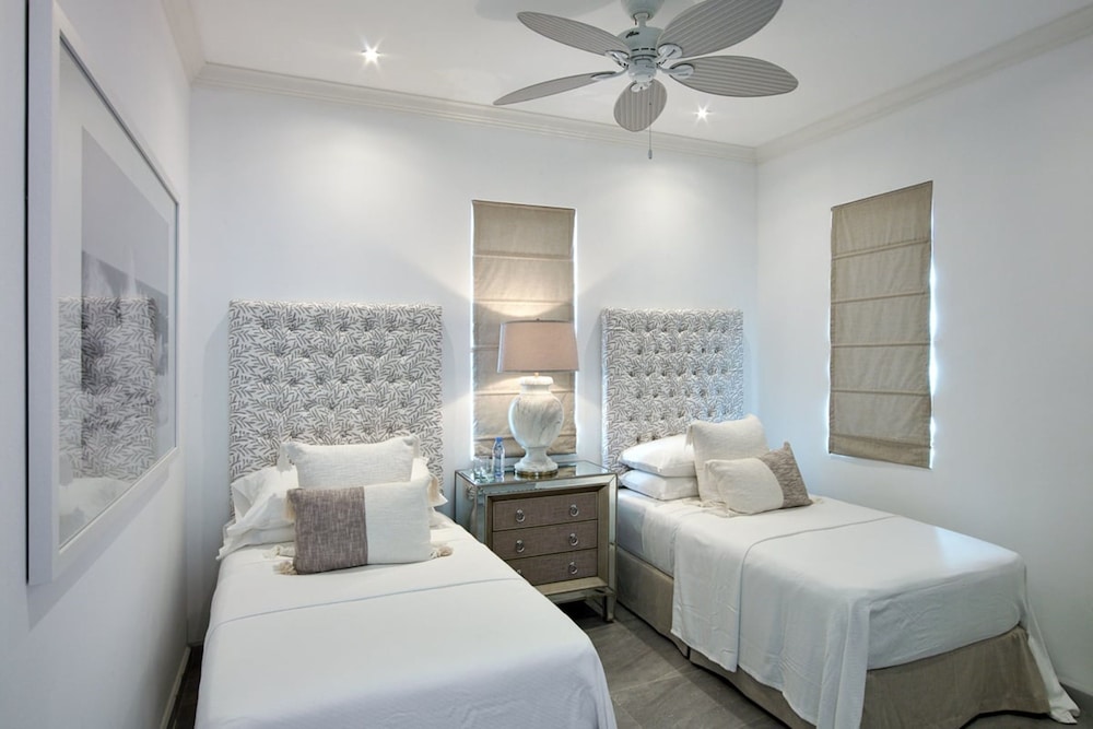 Footprints by Blue Sky Luxury