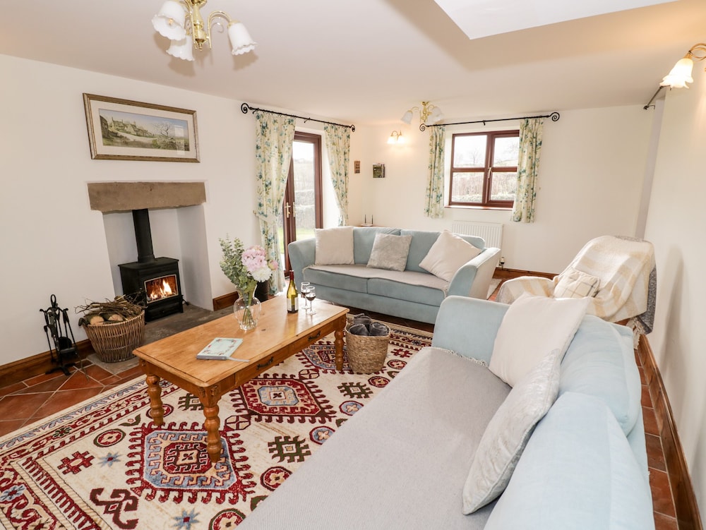 Wilstone Cottage
