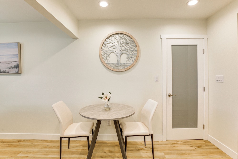 1 Mi to Chula Vista Bayfront: Home w/ Patio!