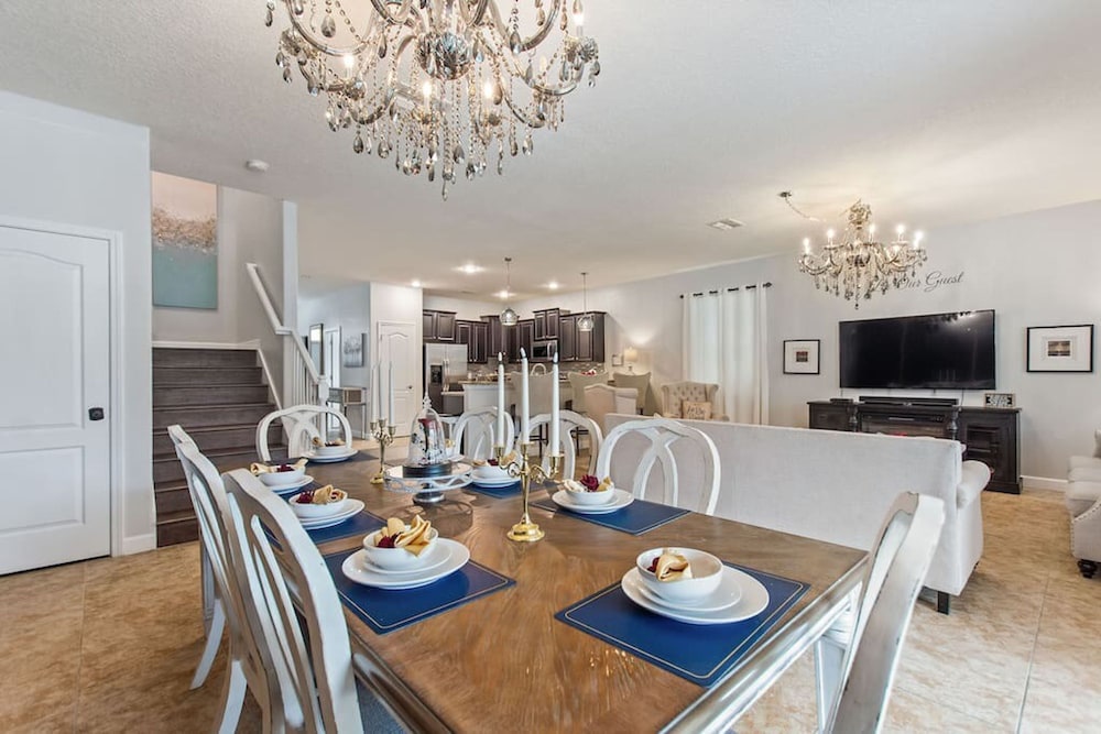 New to Market-be Our First 5-star Review