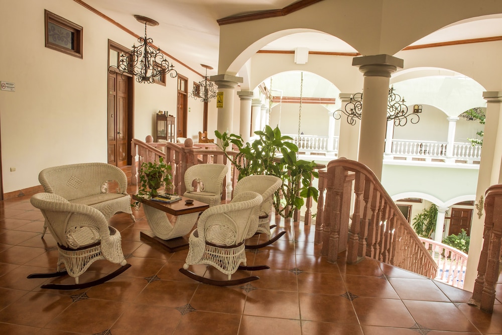 Hotel Real La Merced
