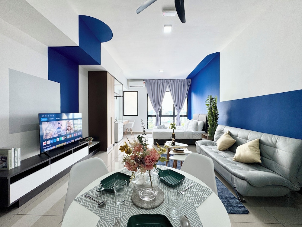 Alinea Suites