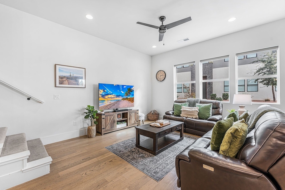 Villa #18 At Bloomington Country Club 4 Bedroom Townhouse