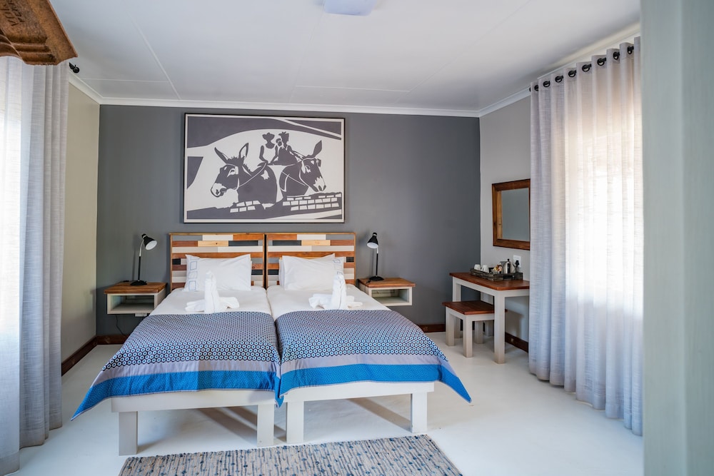 Damara Mopane Lodge