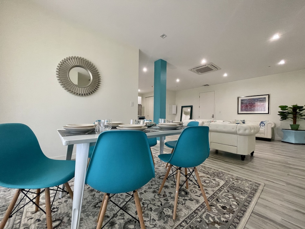 The Cove - Condo Hotel - Perfect Location
