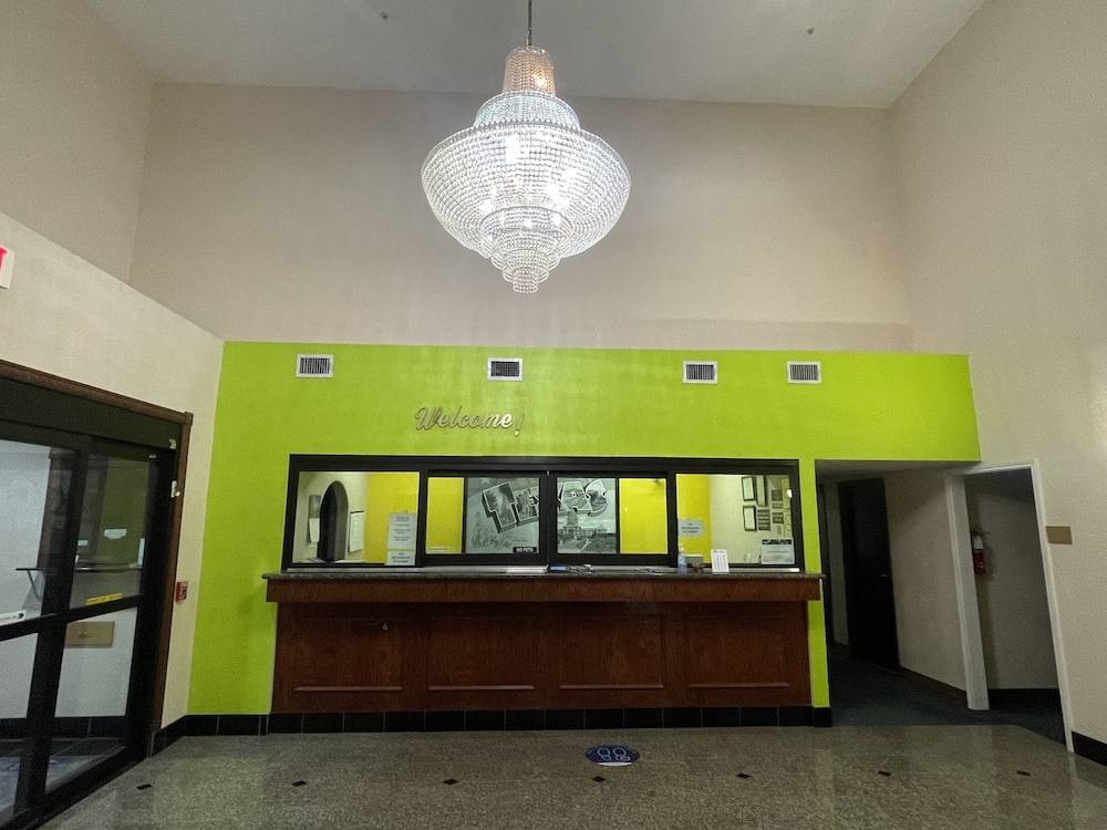 Belleza Inn  Suites Humble - FM 1960 - Property Image 34