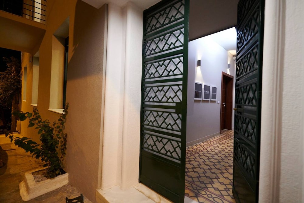 Ma Maison Acropolis Mansion 3bdr Suite N 6 400mbps