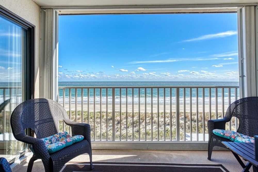 Even Keel 502 2 Bedroom Condo