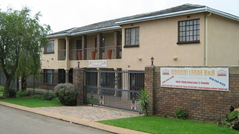 Bogadi B&B