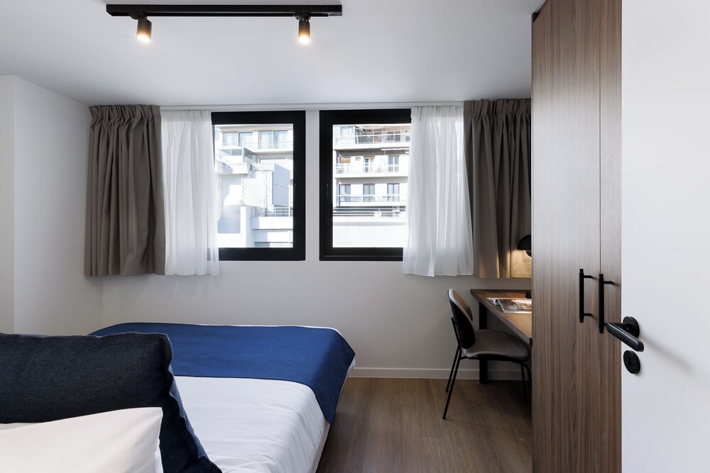 MoRe by Zoia Living