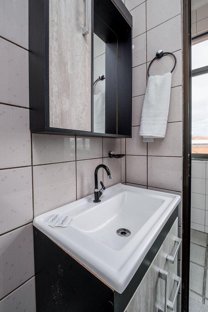 Beira-sea Condominium in Ingleses Norte - POR