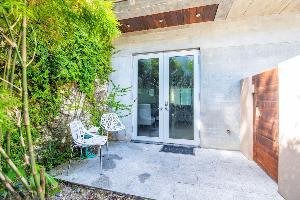Contra House by Brightwild Luxury Home w Pool