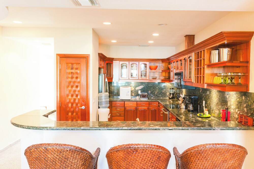 Lawson Rock - Lionfish 208 3 Bedroom Condo view 5