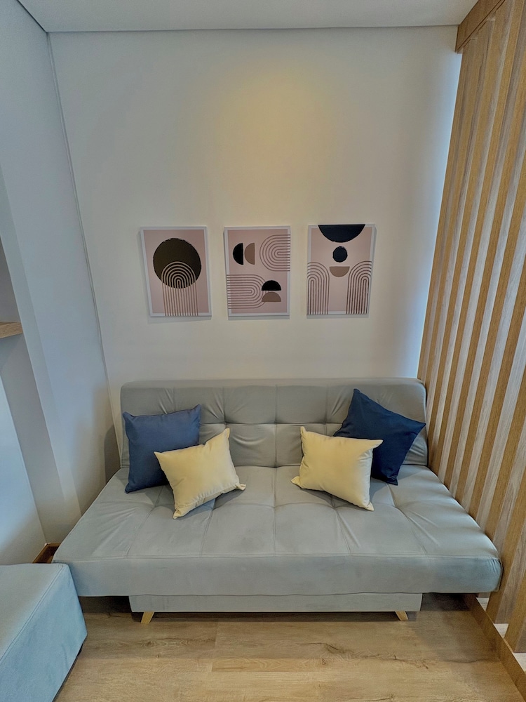 4991 Loft by Wellcome