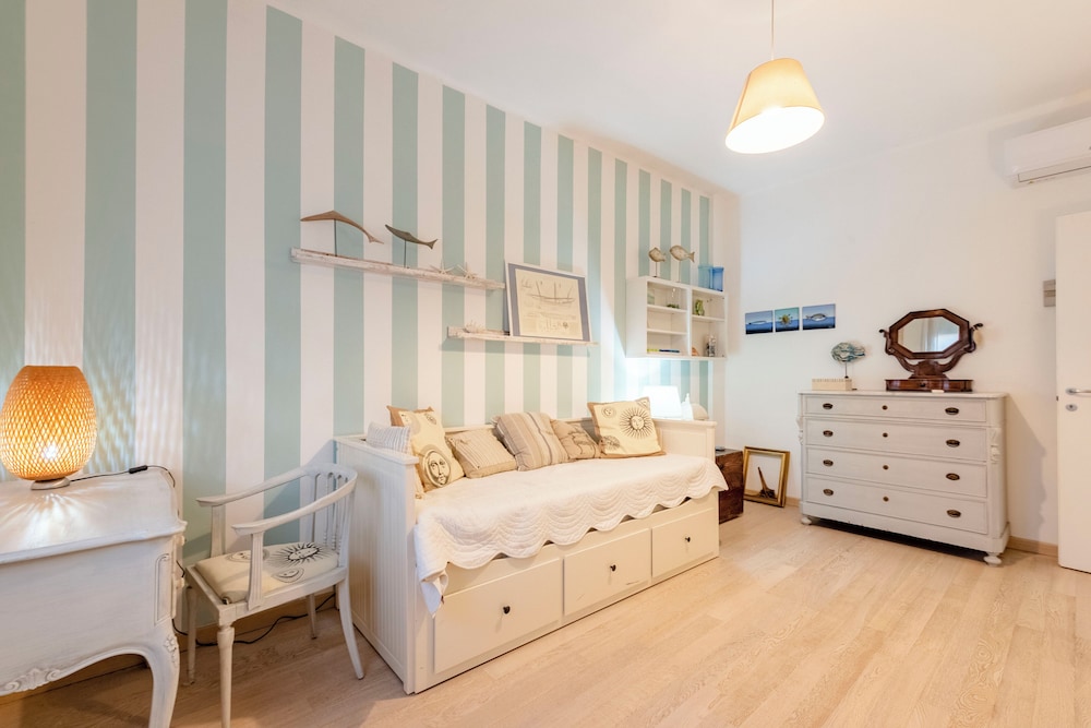 Stylish flat balcony near Rapallo Castle