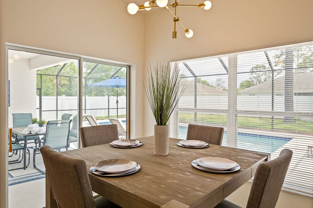 Stunning 4BR Home Fenced Yard Heated Pool