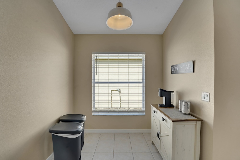 506hc-west Haven 4 Bedroom Home