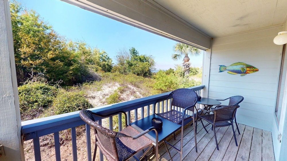 Beach Racquet B by Tybee Vacation Rentals