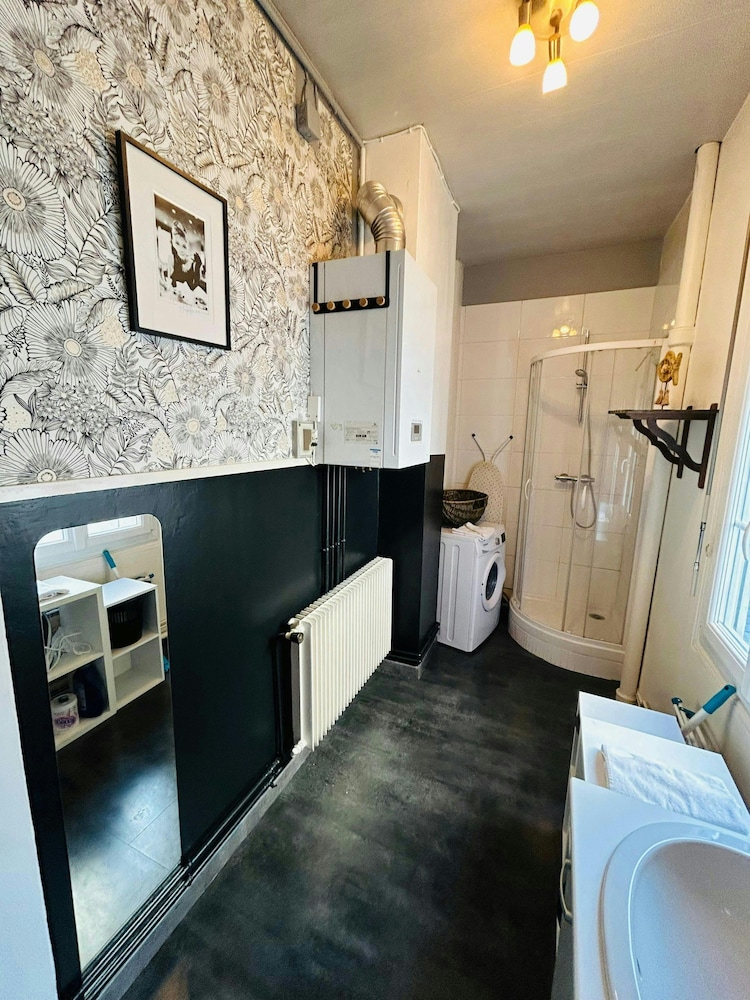 12 Ruinart Le Prestigieux Ruinart Centre-ville