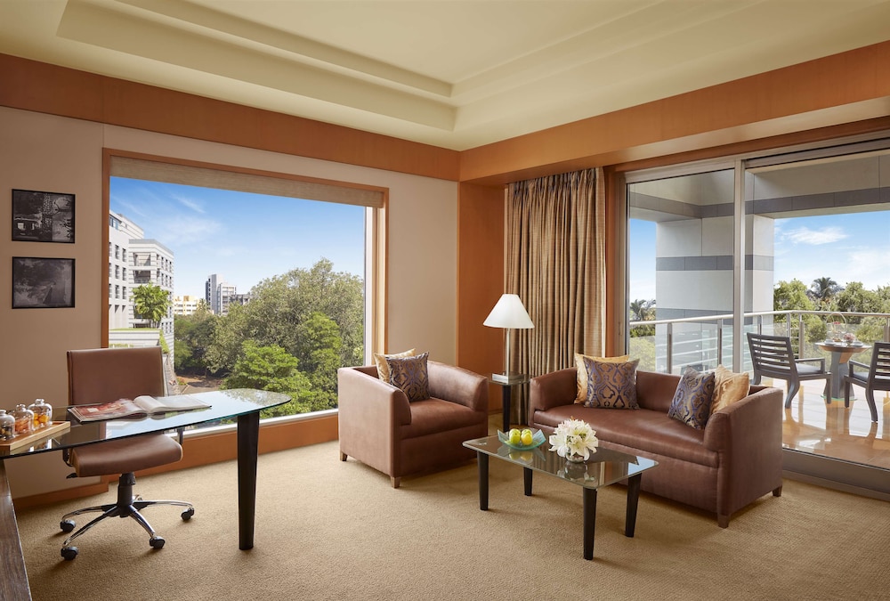 Mumbai Vacations - Grand Hyatt Mumbai Hotel and Serviced Apartments - Property Image 23