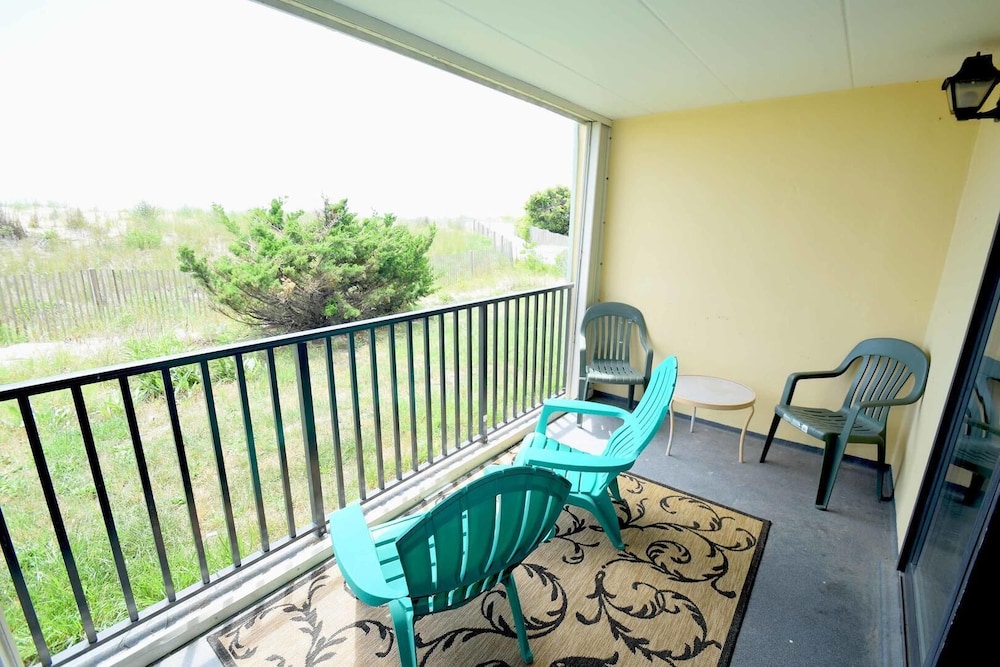Ocean Trail 102 2 Br condo by RedAwning