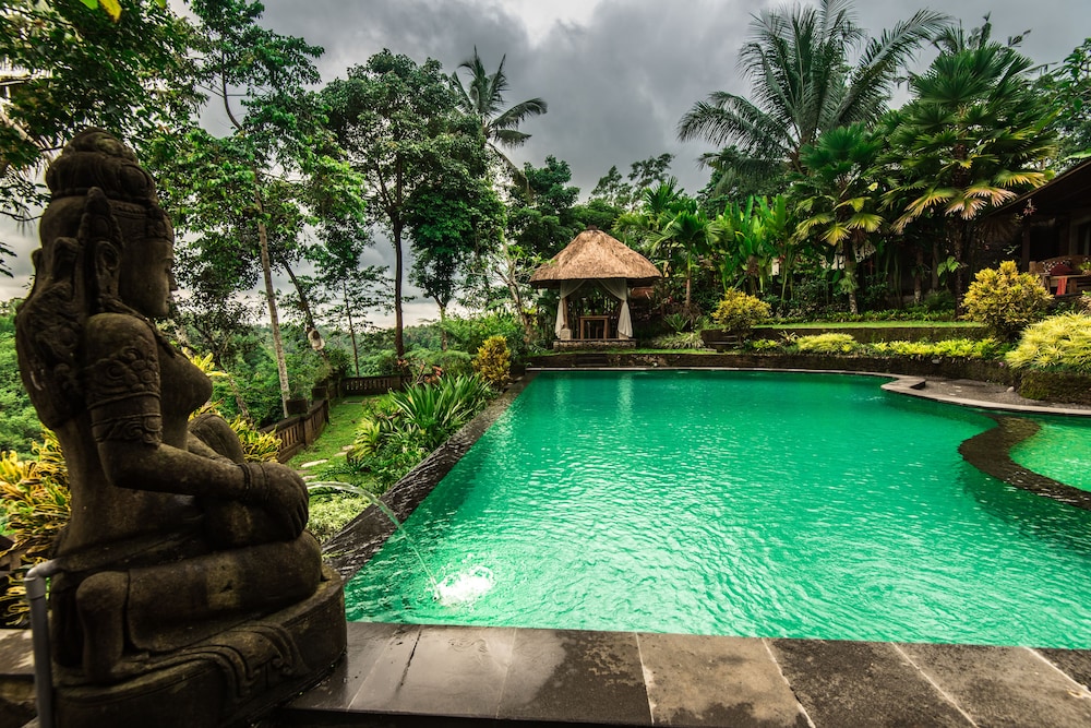 Bunut Garden Luxury Private Villa