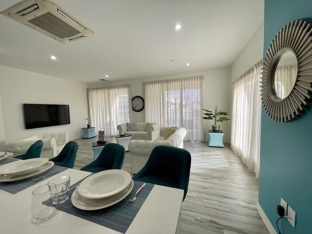 The Cove - Condo Hotel - Perfect Location