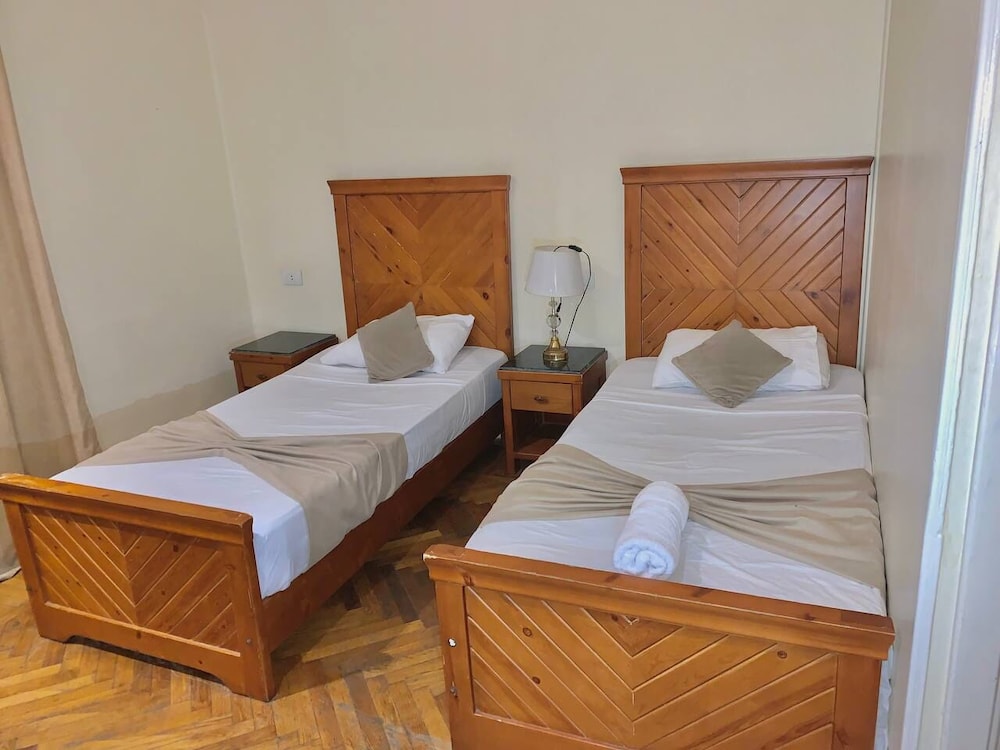 cairo house hostel