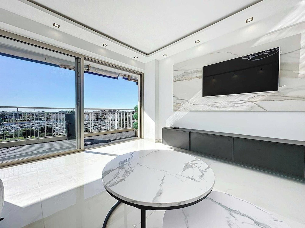 Modern Apartment - Ac-1br- 4P - Mandelieu