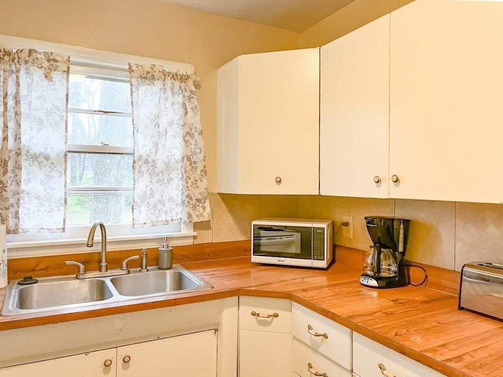 Boswell Bungalow 2