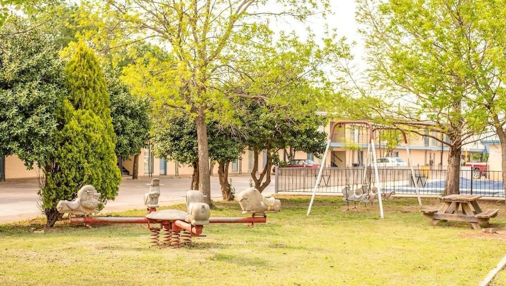 Woodward Vacations - Wayfarer Inn Woodward - Property Image 18