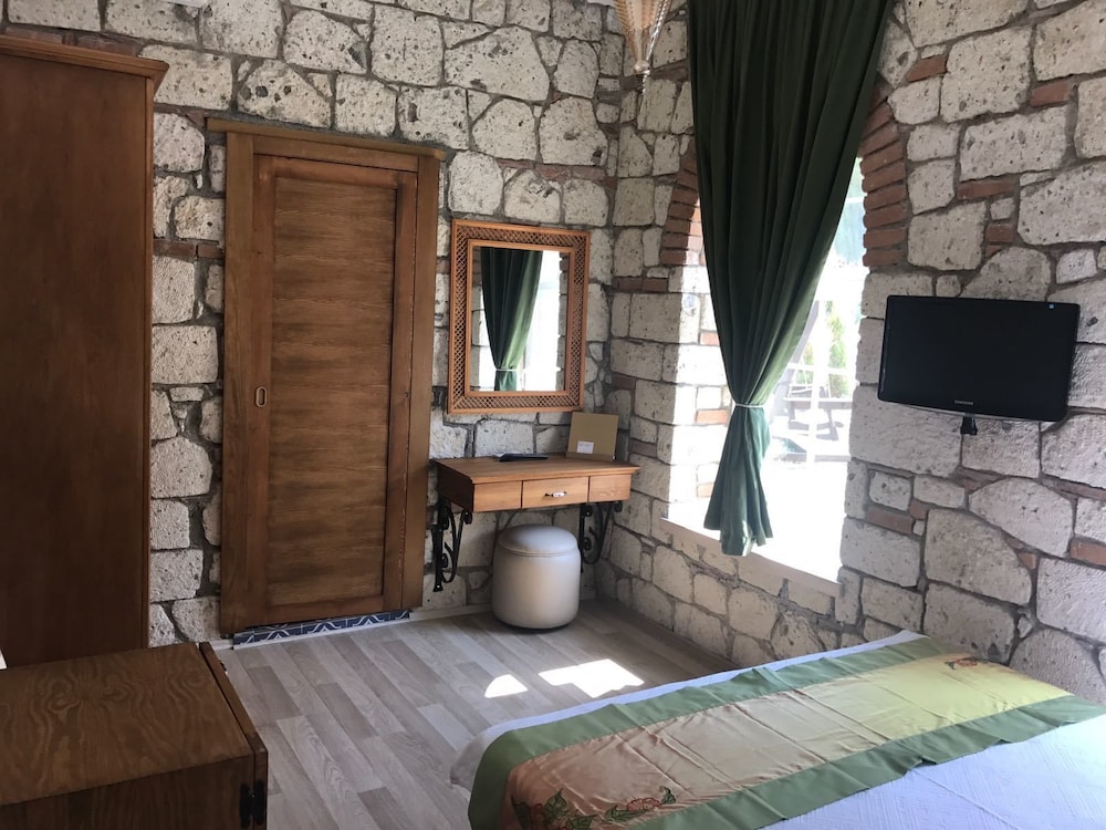 Kerme Ottoman Alacati - Image 14